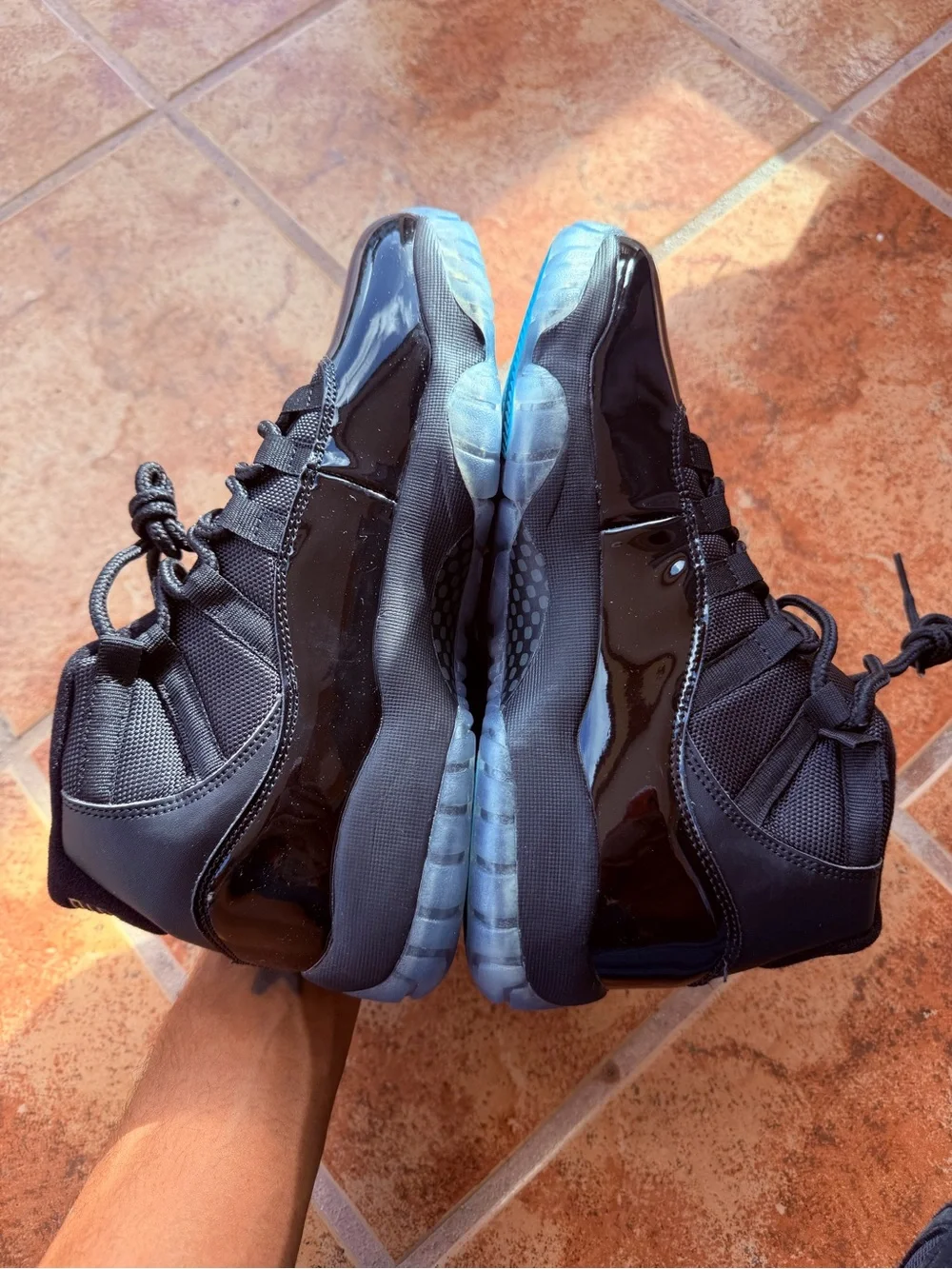 Size 8 Men’s And Women’s 9.5 - Jordan Retro 11 Gamma Blue 2025